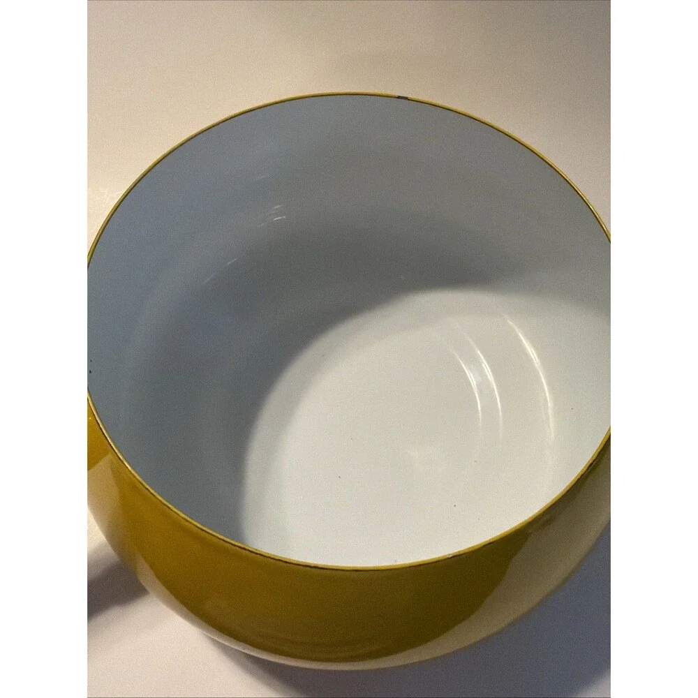 Unbranded this yellow